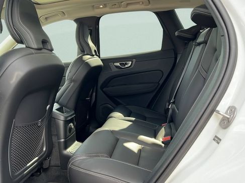 New 2026 Volvo XC60 T8 Ultra w/ Protection Package Premier AWD/4WD image 12
