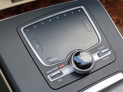 Used 2018 Audi Q5 2.0T Premium Plus w/ Premium Plus Package image 24