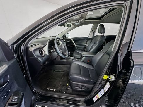 Used 2018 Toyota RAV4 Limited w/ All Weather Liner Package image 20