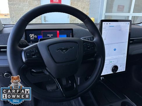 Used 2024 Ford Mustang Mach-E Premium image 11