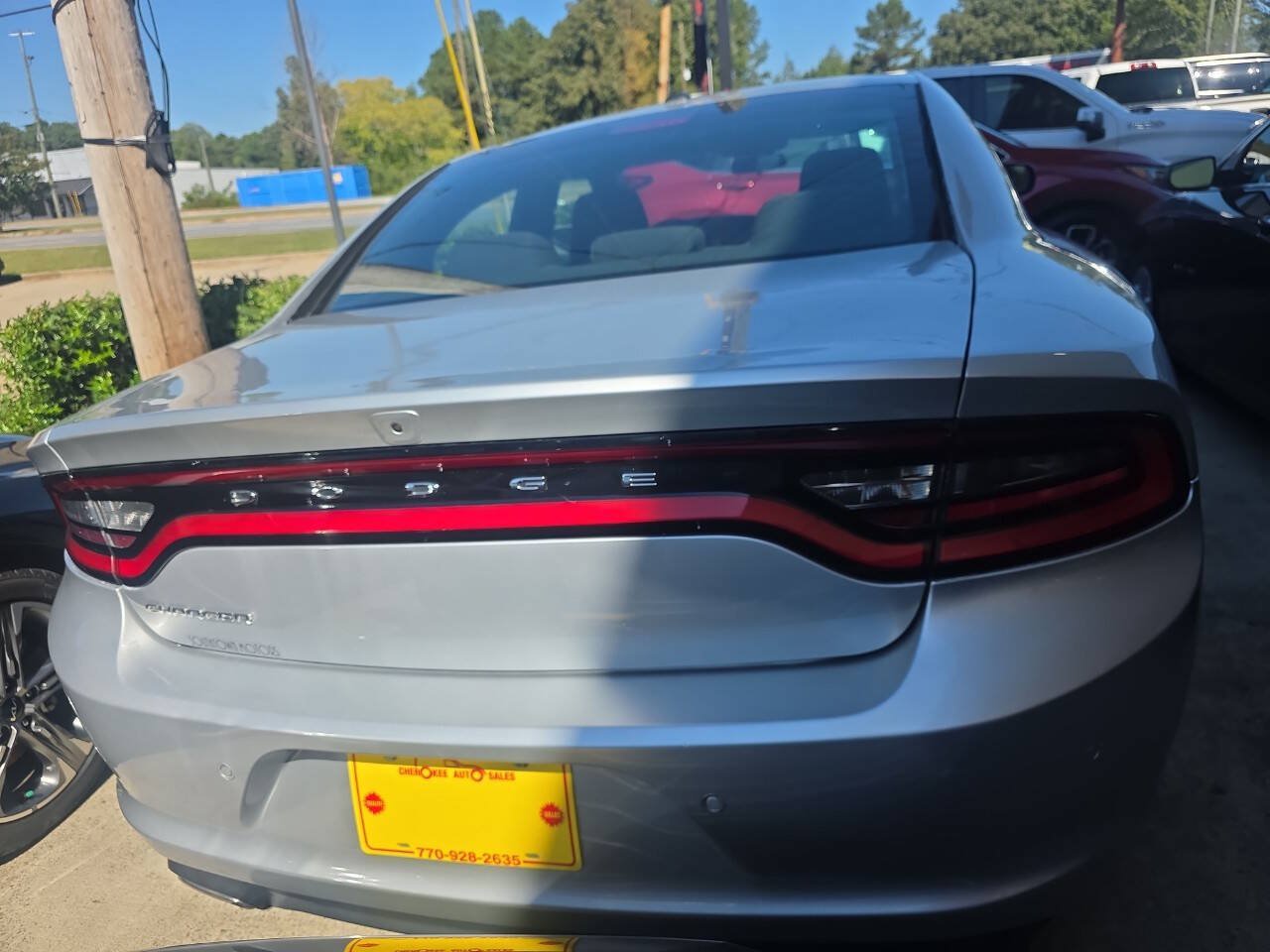 Used 2022 Dodge Charger SXT RWD image 6