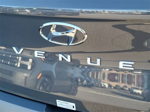 New 2026 Hyundai Venue SEL image 24