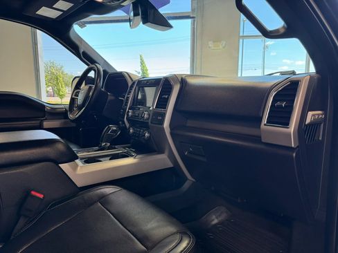Used 2017 Ford F150 Lariat w/ Equipment Group 502A Luxury AWD/4WD image 23