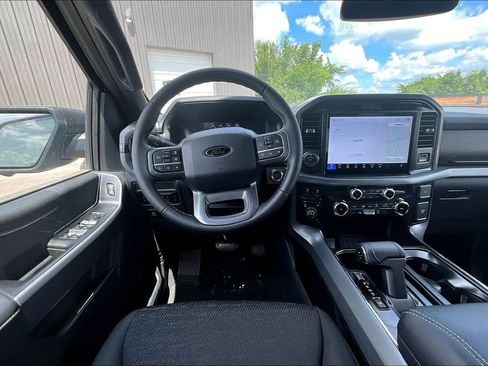 Used 2025 Ford F150 XLT w/ Equipment Group 302A MID AWD/4WD image 5