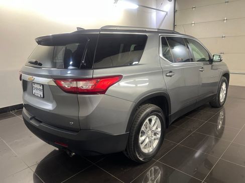 Used 2018 Chevrolet Traverse LT FWD image 6