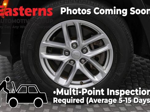 Used 2022 Jeep Grand Cherokee L Laredo w/ Luxury Tech Group I AWD/4WD image 32