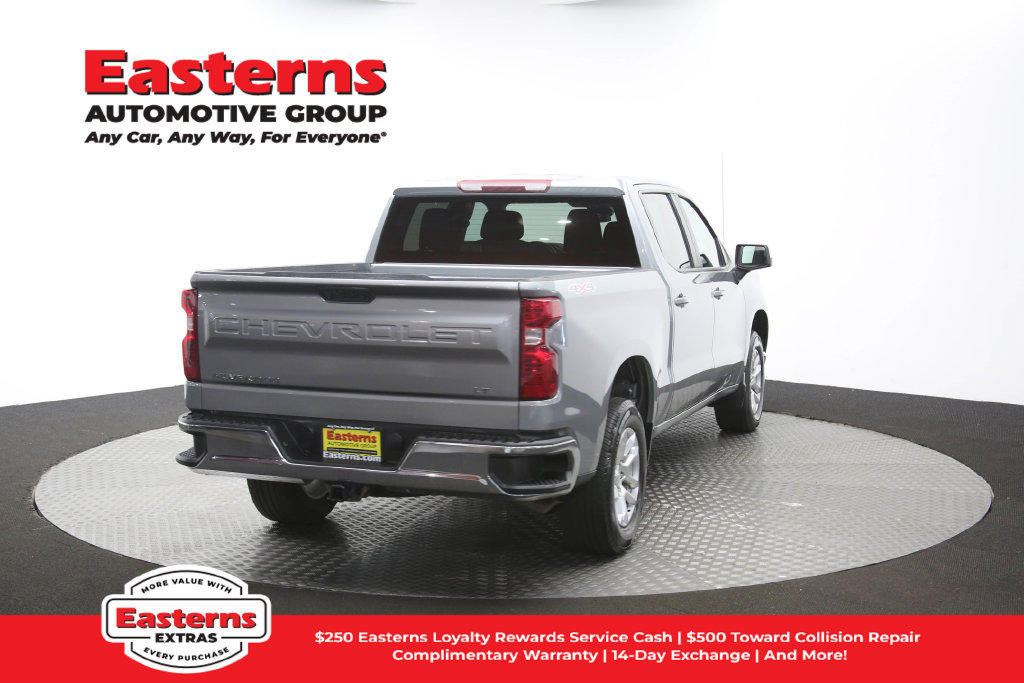 Used 2023 Chevrolet Silverado 1500 LT AWD/4WD image 42