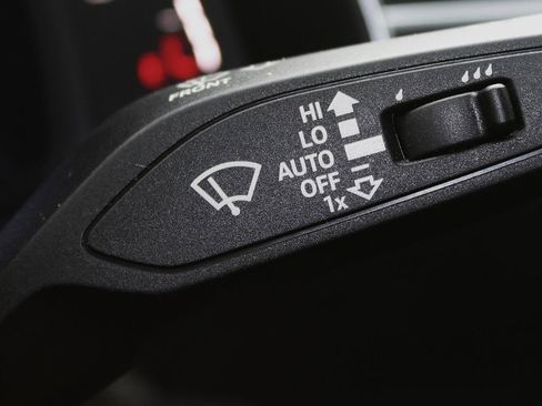 Used 2023 Audi Q7 3.0T Premium Plus image 26