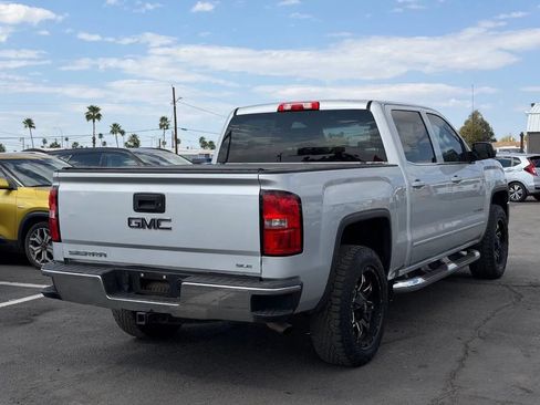 Used 2016 GMC Sierra 1500 SLE w/ SLE Value Package AWD/4WD image 10
