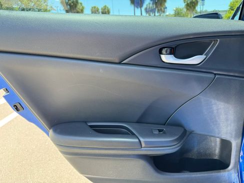 Used 2020 Honda Civic Sport image 13