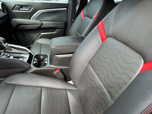 Certified 2023 Chevrolet Colorado Z71 w/ Z71 Convenience Package 2 image 15