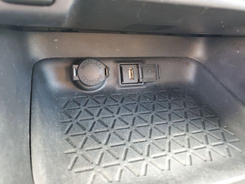 Used 2020 Toyota RAV4 LE image 24