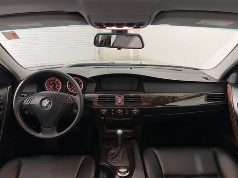 Used 2005 BMW 525i Sedan image 14