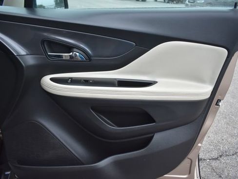 Used 2018 Buick Encore Sport Touring w/ Safety Package FWD image 39