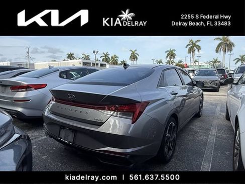 Used 2023 Hyundai Elantra Limited w/ Cargo Package FWD image 2