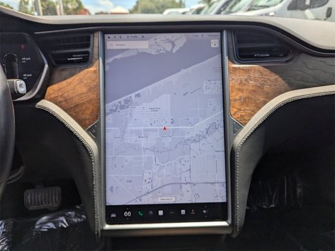 Used 2021 Tesla Model S Long Range Plus image 26