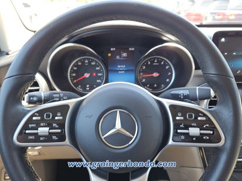 Used 2022 Mercedes-Benz GLC 300 image 19