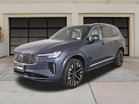 Certified 2026 Volvo XC90 B6 Plus w/ Protection Package Premier AWD/4WD image 3