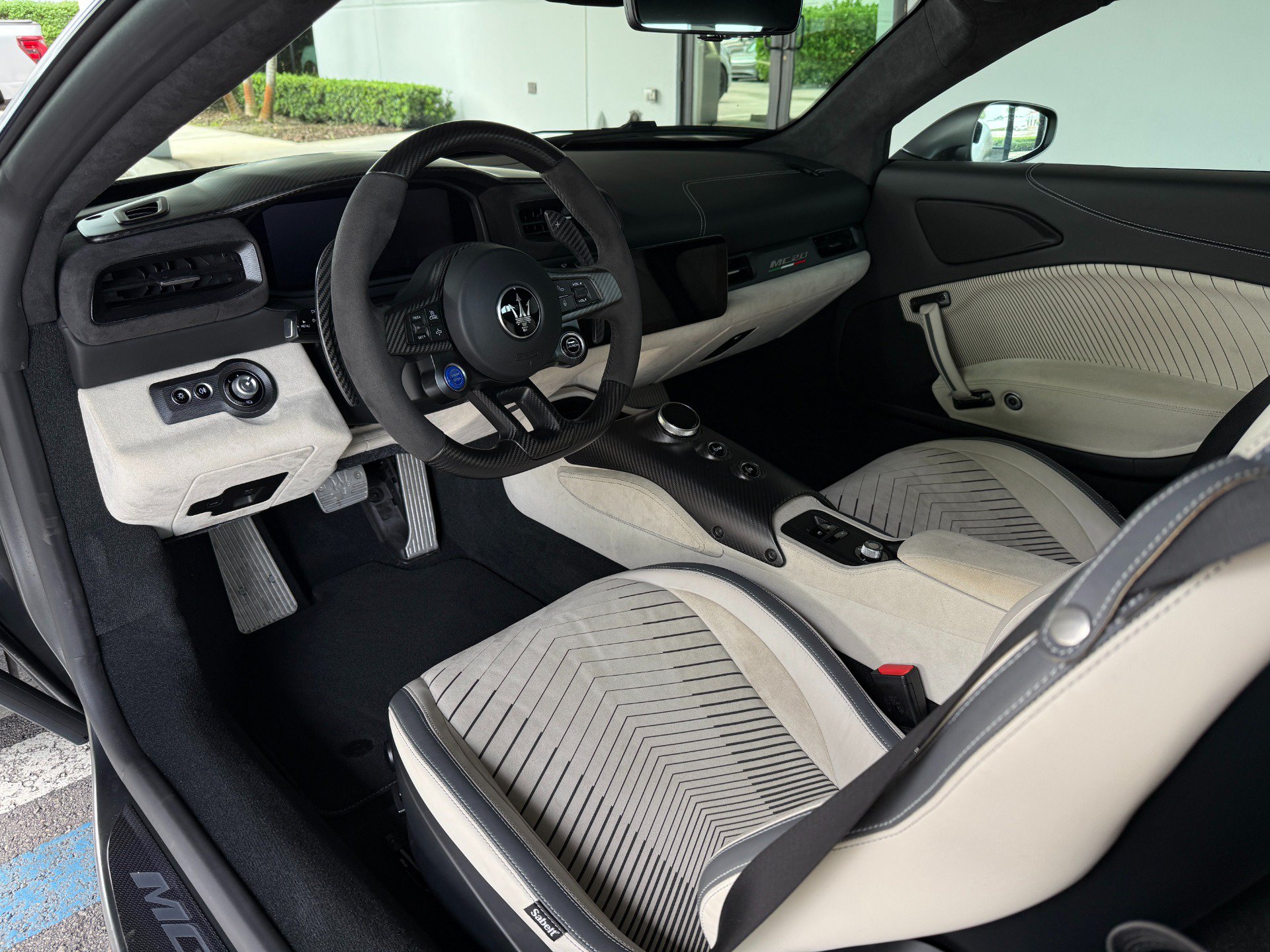 Used 2024 Maserati MC20 Cielo RWD image 26