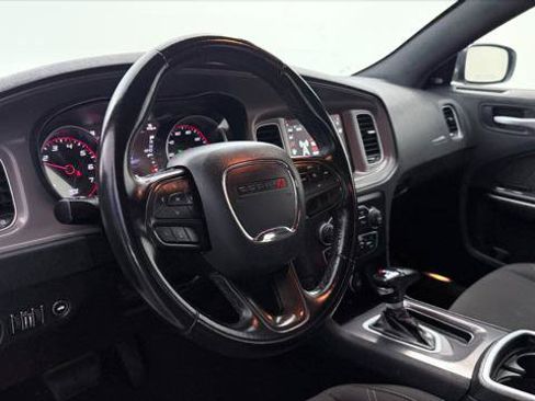 Used 2023 Dodge Charger SXT RWD image 24