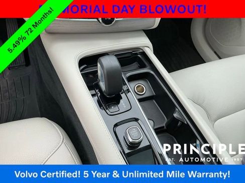 Certified 2024 Volvo XC90 T8 Plus w/ Protection Package Premier AWD/4WD image 20