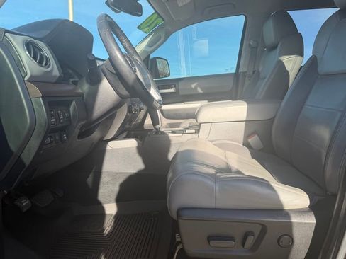Used 2020 Toyota Tundra Limited image 12