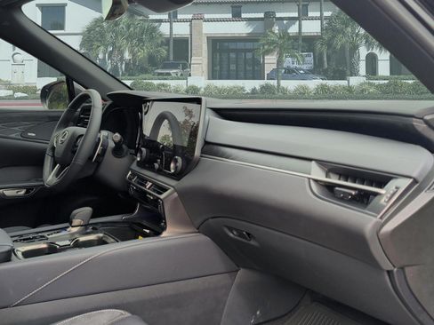 Certified 2026 Lexus RX 350 FWD w/ Convenience Package image 29