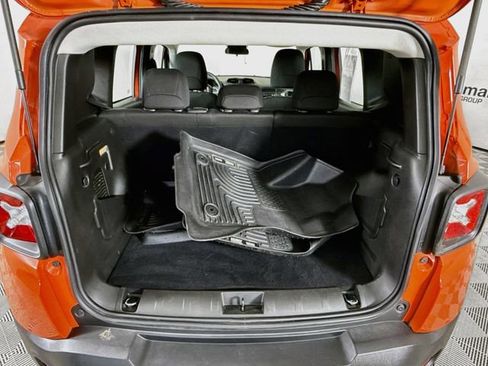 Used 2021 Jeep Renegade Sport FWD image 24