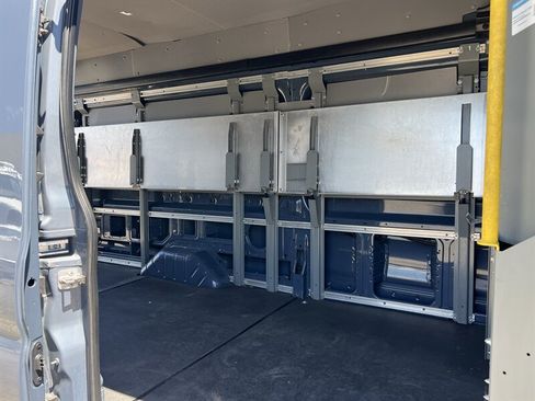 Used 2019 Ford Transit 250 148 High Roof Extended RWD image 15
