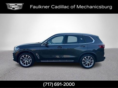 Used 2023 BMW X5 xDrive40i w/ Premium Package AWD/4WD image 9
