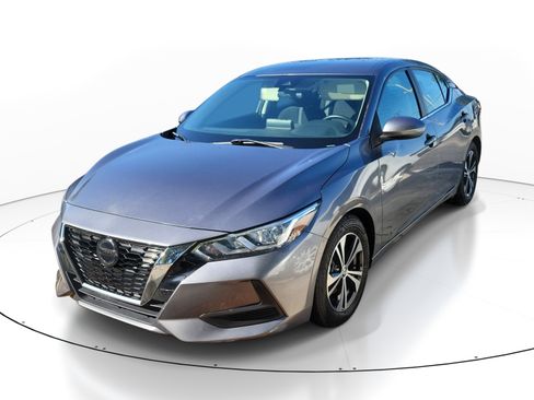 Used 2021 Nissan Sentra SV FWD image 3