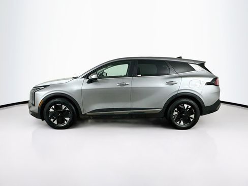 Used 2026 Kia Sportage LX FWD image 4