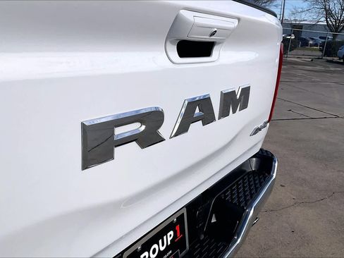 Used 2025 RAM 1500 Laramie image 31