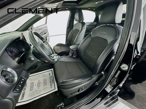 Used 2021 Kia Forte GT-Line w/ GT-Line Premium Package image 27