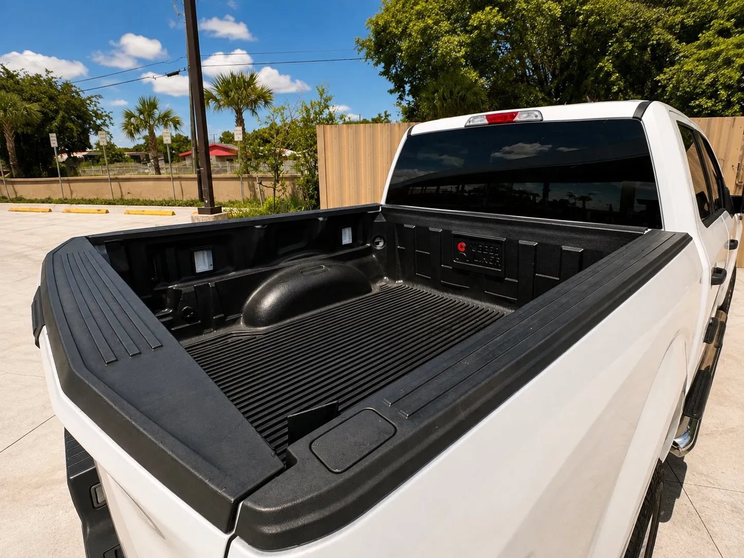 Used 2018 Ford F150 XLT RWD image 10
