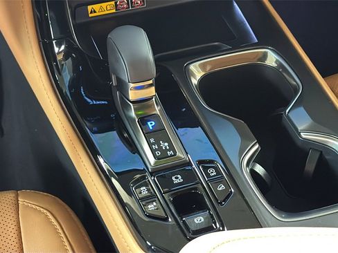 Certified 2025 Lexus NX 350 AWD w/ Premium Package image 22