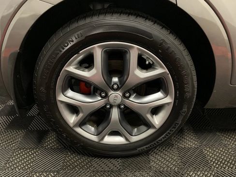 Used 2018 Kia Sorento SX image 19