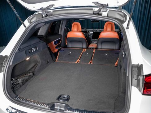 Certified 2026 Mercedes-Benz GLC 300 image 8