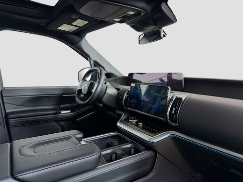 New 2025 Ford Expedition Max Platinum w/ Stealth Performance Package image 24