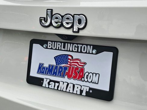 Used 2020 Jeep Renegade Sport w/ Sport Appearance Group AWD/4WD image 16