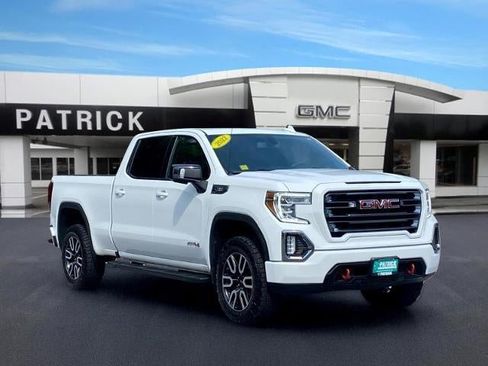 Used 2022 GMC Sierra 1500 AT4 AWD/4WD image 1