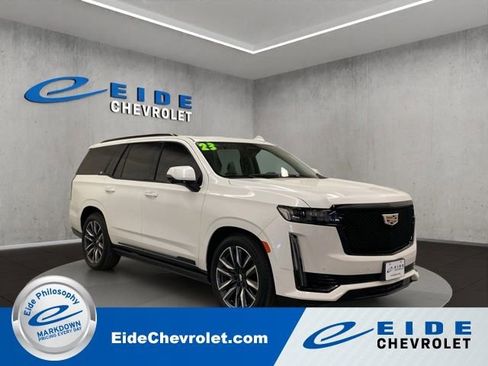 Used 2023 Cadillac Escalade Sport Platinum w/ Heavy-Duty Trailer Package AWD/4WD image 1