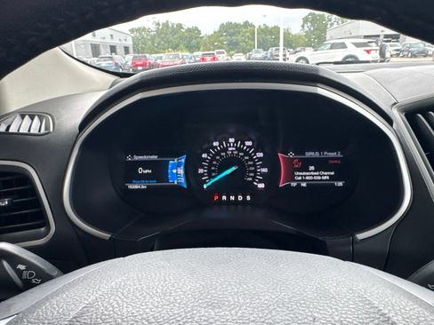 Used 2018 Ford Edge SEL w/ Equipment Group 201A AWD/4WD image 27