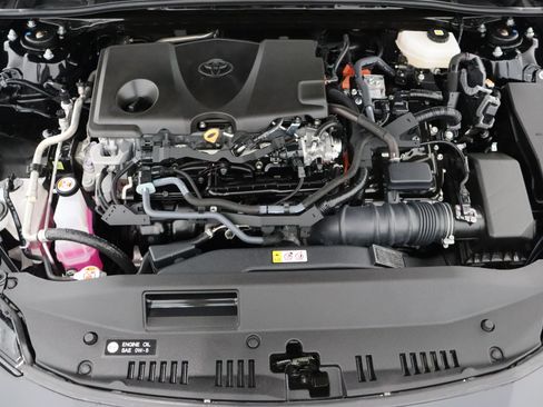 Certified 2025 Toyota Camry SE w/ Convenience Package FWD image 37