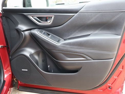 Used 2020 Subaru Forester Touring image 9