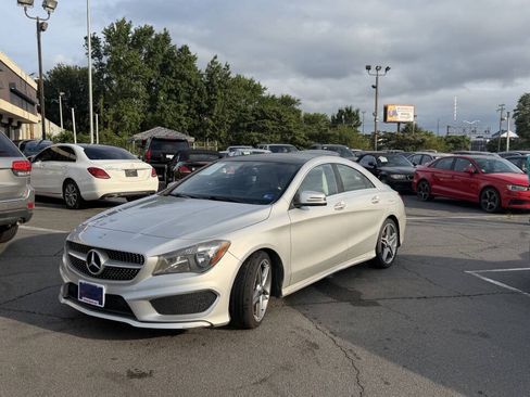 Used 2014 Mercedes-Benz CLA 250 4MATIC image 5