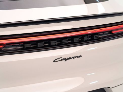 New 2026 Porsche Cayenne Coupe image 13