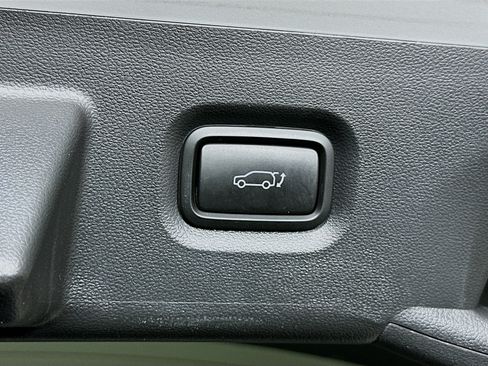 Used 2024 Hyundai Ioniq 5 SEL RWD image 29