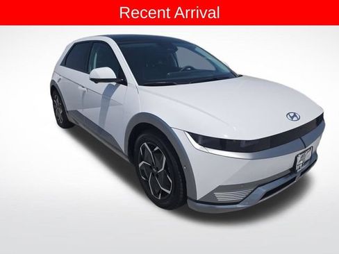 Used 2024 Hyundai Ioniq 5 Limited RWD image 3