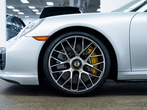 Used 2014 Porsche 911 Turbo S image 7